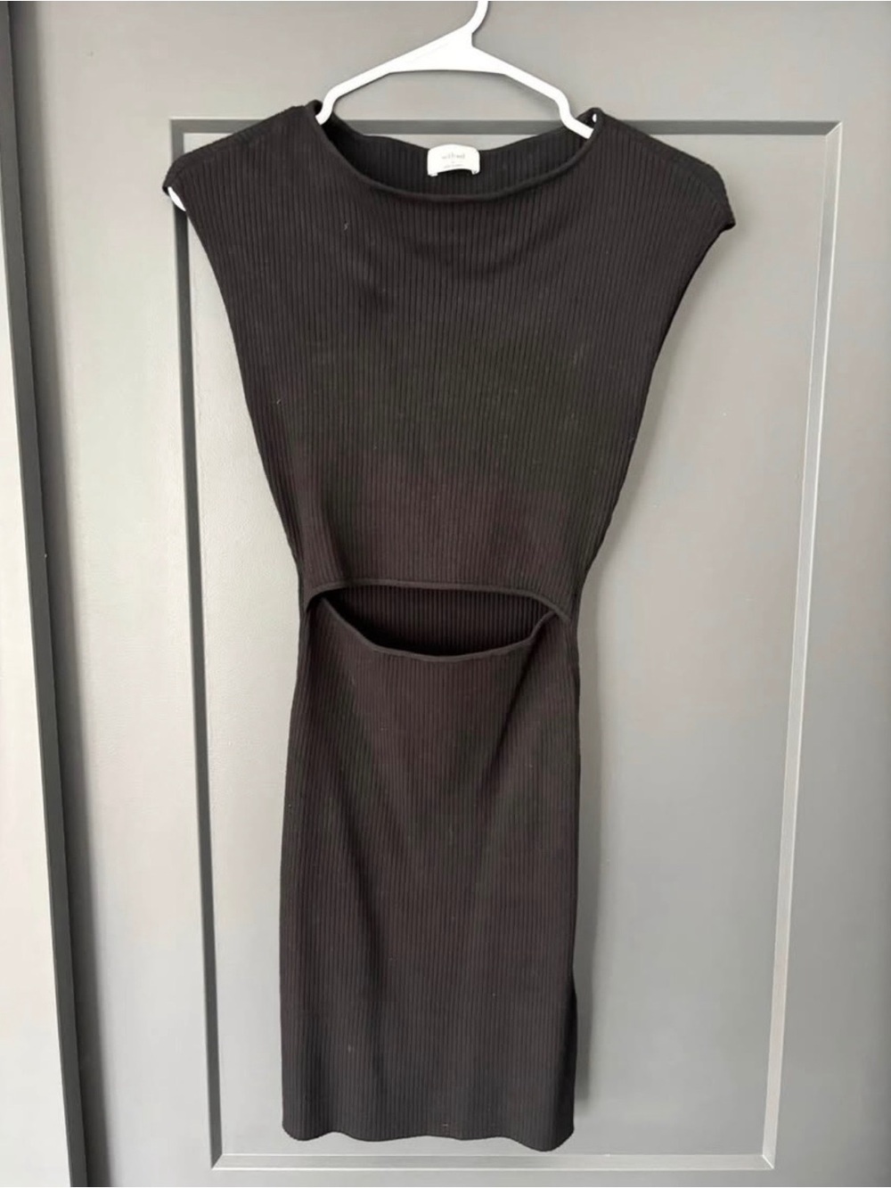 Wilfred Black Ribbed Midi Dress with Waist Cutout